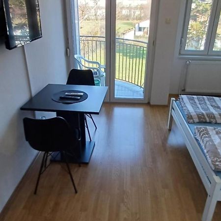 Apartament Sobe Olga Čačak Zewnętrze zdjęcie